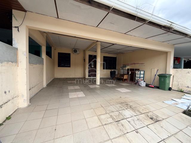 100% LON, Teres Setingkat, BATU KAWA 1