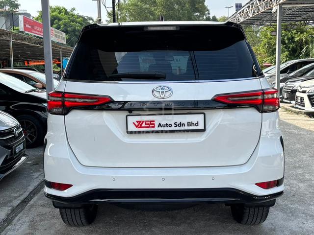Toyota FORTUNER 2.8 VRZ Mileage 58k Und Warranty - 5
