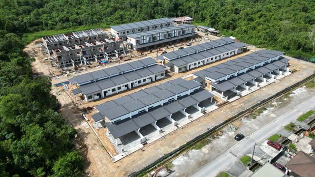 New Double Storey Terrace House Taman Tanahmas@Jln Matang, Stapok Link 1
