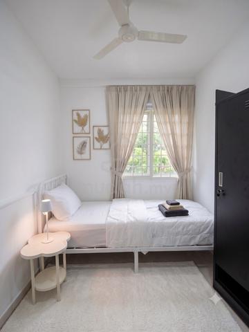 Bilik Single Selesa & Wifi, Rumah Landed Direct Owner 7 Minit ke UTeM 1