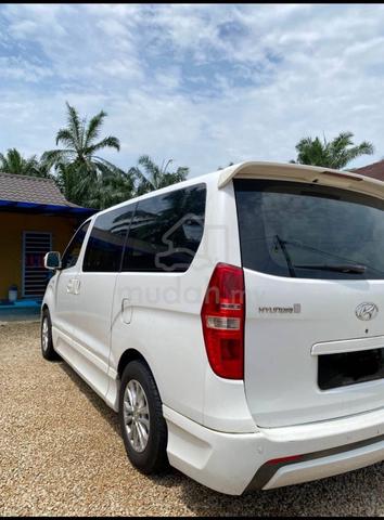 2014 Hyundai GRAND STAREX 2.5 ROYALE (A) - 2