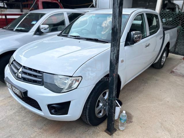 Mitsubishi triton 2.5cc manual diesel 2009 - 2