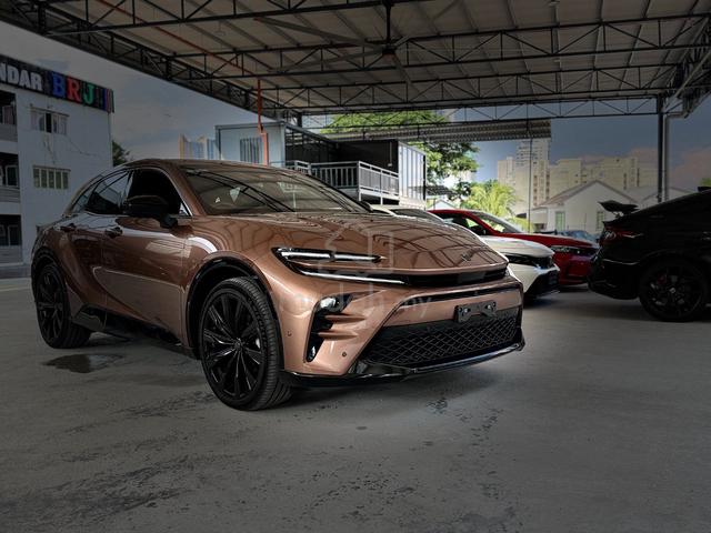 2024 Toyota CROWN 2.5 SPORT Z Bronze Colour Rare - 1
