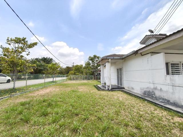 Single Storey CORNET LOT nearby KLIA - Langat Murni Dengkil Banting 1
