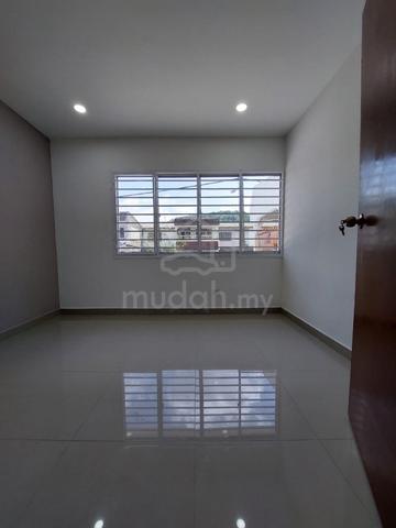 Newly Renovated 2 Sty House, Taman Bukit Kajang Baru for Rent 4