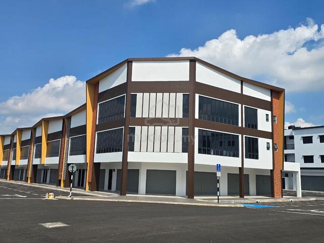 Corner lot Nadi Setia ecohill 2 New Shop lot Semenyih Eco forest 1