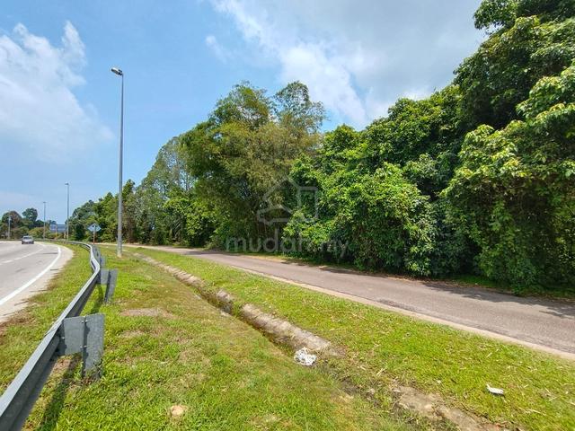 Bukit Treh Bypass 2nd Traffic Light Junction Facing Main Road Land 1