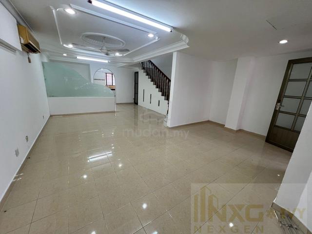 Bandar Bukit Tinggi Partially Furnished 2 Storey House For Rent Klang 1