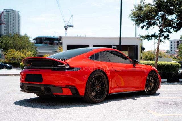 2023 USED Porsche 911 3.0 CARRERA 4 GTS 13K KM ORI - 2