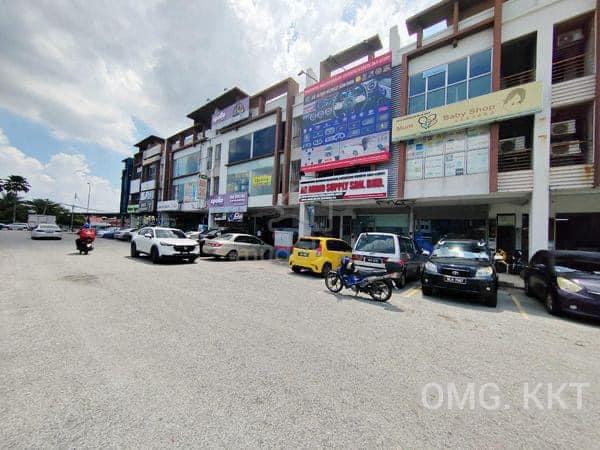 [Facing mainroad] Jalan Batu Belah Meru Klang 3sty Shoplot 20*93sqft 3