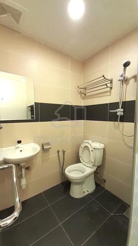 Single Room Private Bathroom Tmn Maluri TRX KL Sentral Sunway Velocity 4