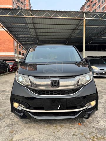 Honda StepWGN Spada 1.5T 150HP 7 Seater MPV - 5