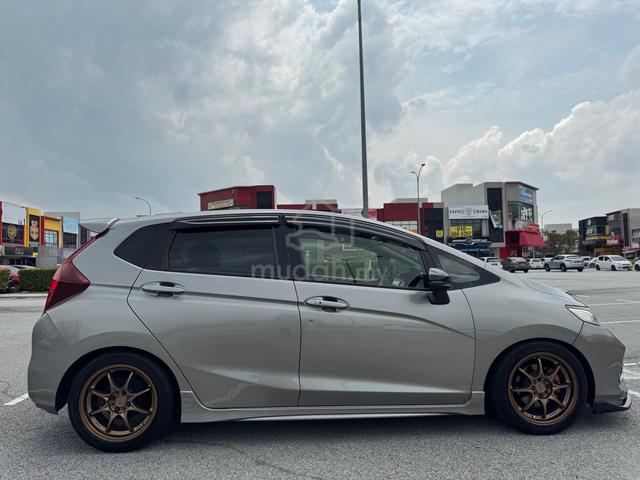 2015 Honda JAZZ 1.5 E (A) - 5