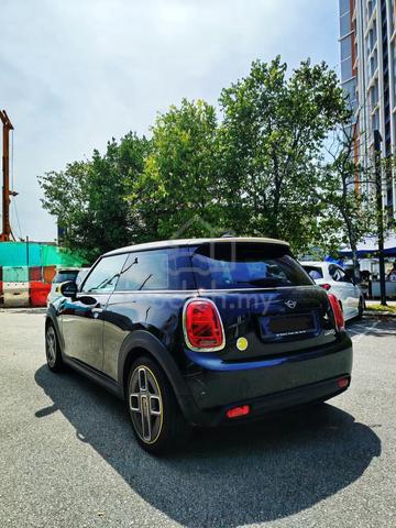 CHEAPEST IN MALAYSIA 2021 Mini Cooper SE 0.0 F56 - 4