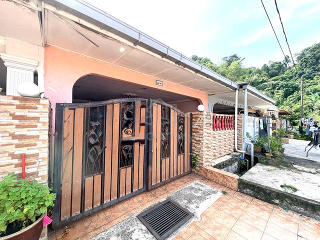 MURAH! RENOVATED Single Storey Terrace Taman Seri Timah, Balakong 1