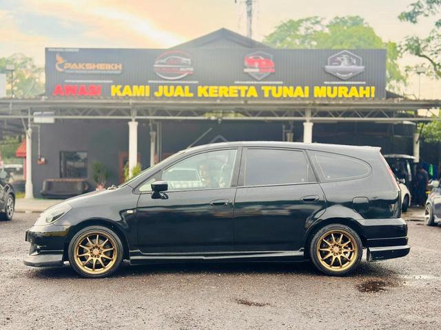 2004 Honda STREAM 2.0 iV (A) - 2