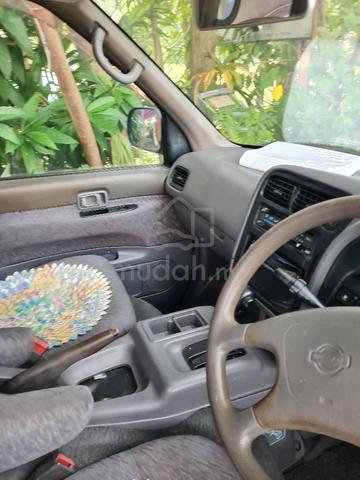 1998 Nissan SERENA 2.0 C23 (A) - 5