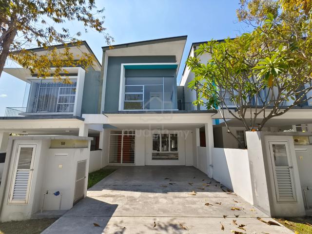CHEAPEST FULL LOAN 2 Sty House Parkfield Residences Tropicana Heights 1