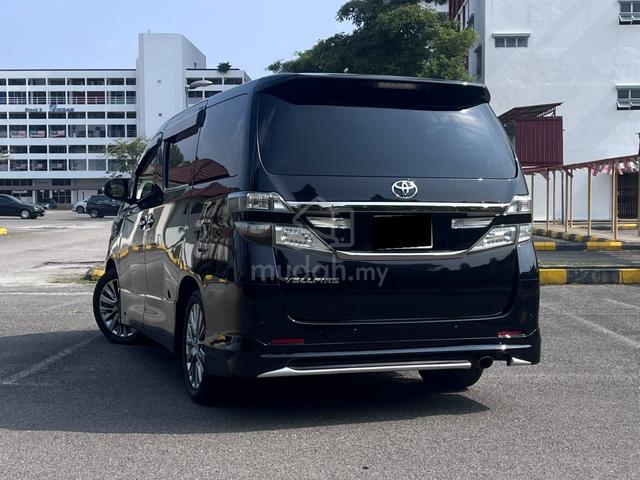 2013 Toyota VELLFIRE 2.4 Z GOLDEN  (A) ONE OWNER - 2