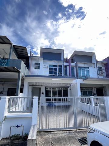 2Stry Sewa Meranti Hillpark Puncak Alam Partially Furnished 1