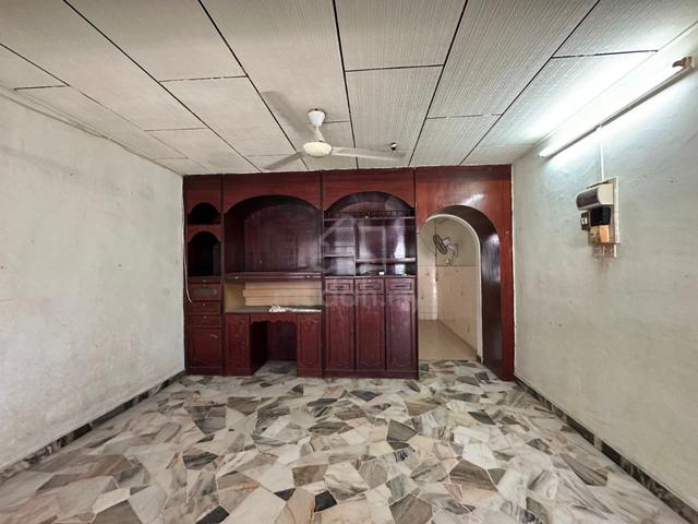 Taman Bersatu Terrace House for Sale, Kuala Kedah 1