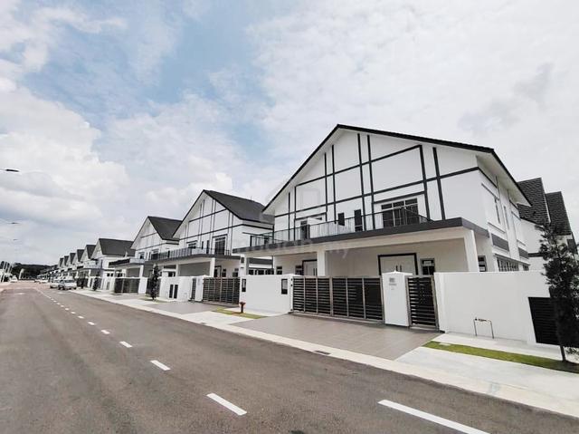 2 Storey Semi-D @ Eco Spring/ Bayfield/ Eco Palladium/ Ori Condition 1