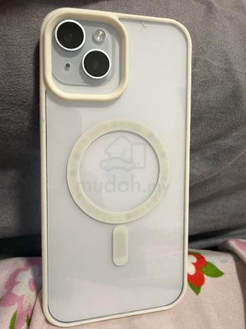 apple iphone 15 plus  - photo 2 of 4