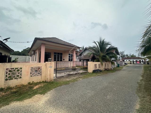[SURA] Banglo FURNISHED Tengah Bdr Dungun Dekat Sura Gate & Pantai 1