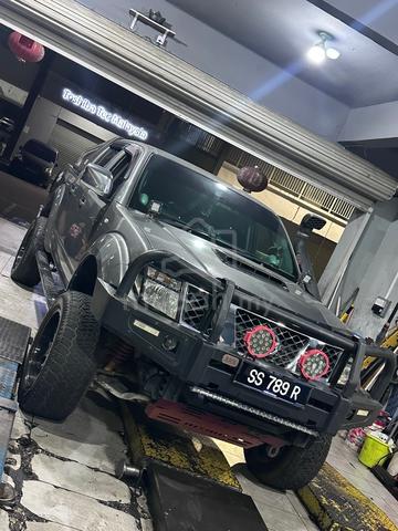2012 Nissan NAVARA 2.5 CALIBRE (A) - 1