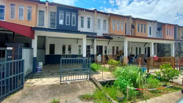 FOR SALE π Double Storey House Cahaya indah jln landeh bt 10 kuching 1