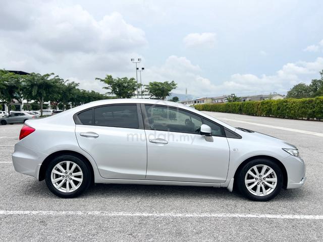 2013 Honda CIVIC 1.8 S Facelift (A) - 3