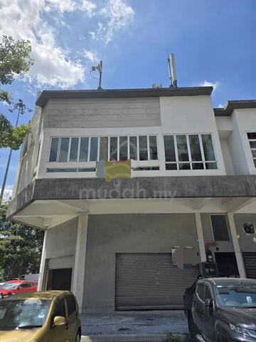 Corner Shoplot at PJS 2B, Taman Medan, PJ, Selangor 1