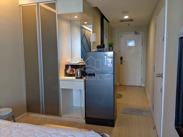Centrestage Designer Suite 1