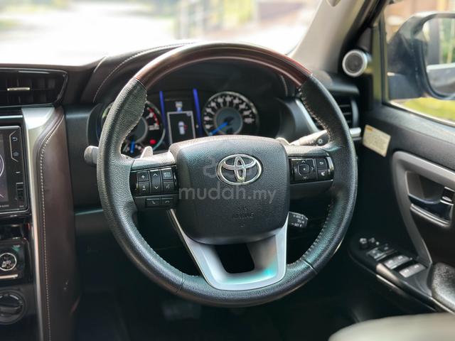 2017 Toyota FORTUNER 2.7 SRZ 4x4 3 YEARS WARRANTY - 5