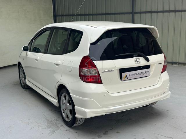 2004 Honda JAZZ 1.5 VTEC (A) - 3