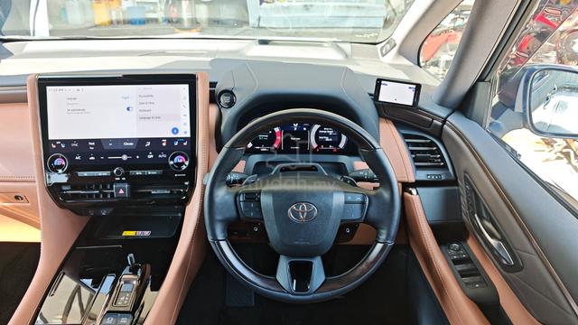 2025 Toyota VELLFIRE 2.4 Z PREMIER / JBL Sound Sy - 4