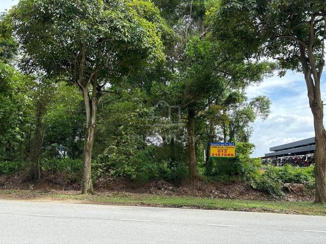 BUKIT BERUNTUNG RAWANG FREEHOLD INDUSTRIAL LAND 1.5 ACRES For SALE 1