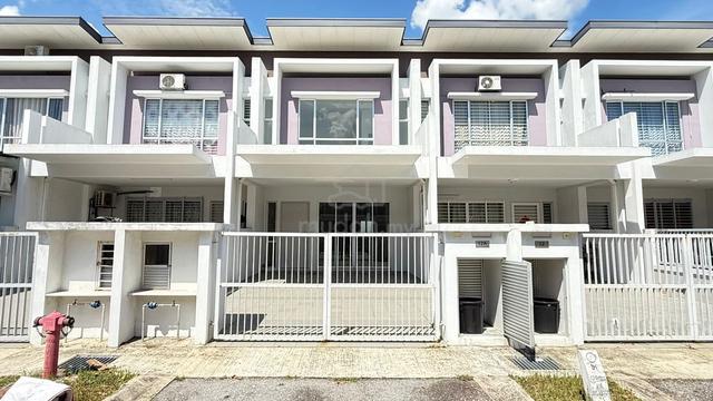 2 Storey House, Acacia Park Phase 3A, Bandar Tasik Puter, Rawang 1