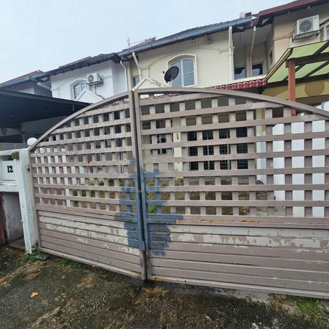 2 Storey USJ12 For Sale 1