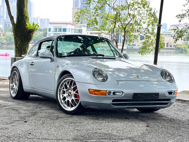 1995 Porsche 911 3.6 CARRERA COUPE 993 (A) Tip Top - 1