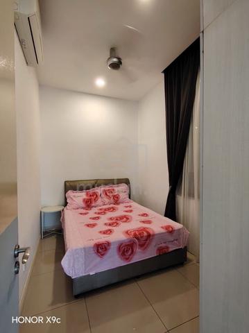 D' Pristine @ Medini 1