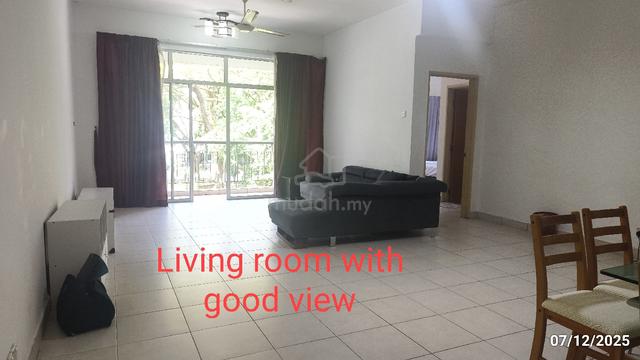 Lakes Condominiums / Pangsapuri Tasik 1