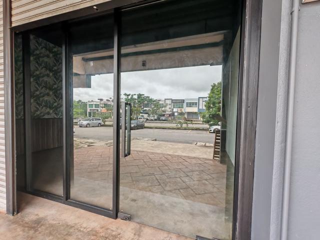 Ground Floor Fully Renovated Melati Amanjaya Shot Lot For Rent 1