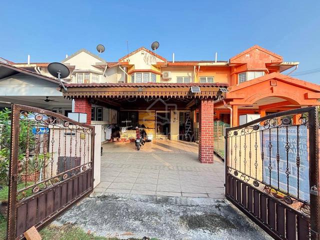 For Sale- DOUBLE STOREY TERRACE – JALAN PLATINUM, SEKSYEN 7 SHAH ALAM 1