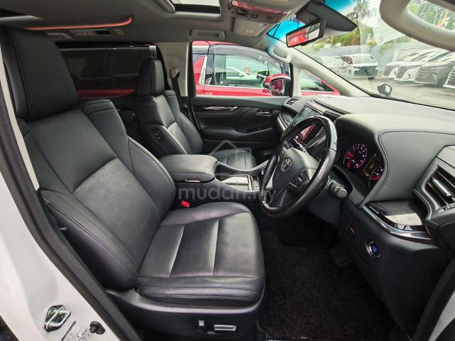 2023 Toyota ALPHARD 2.5 SC Sunroof,DIM,BSM - 4