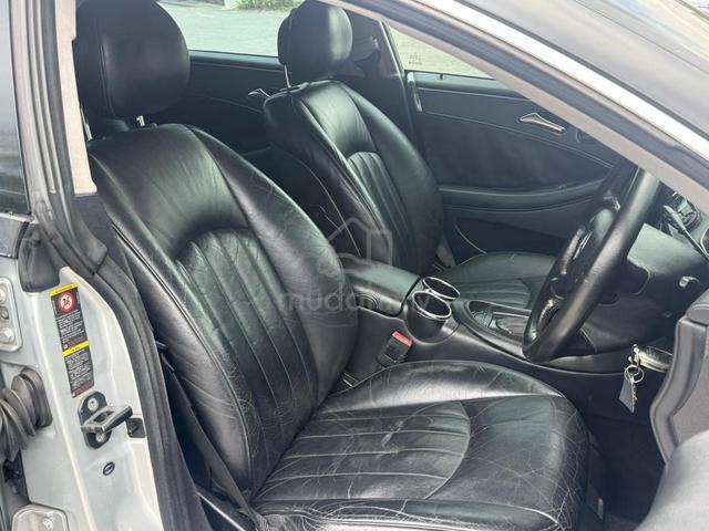 3.0L CGI 7-G TRONIC CLS350 2006 Mercedes-BenZ - 4