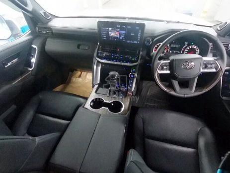 2024 Toyota Land Cruiser 300 ZX 3.5 Modellista - 3