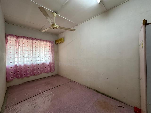 Desa jaya Low Budget 2 Stry Terrace Below Market Cash Out Unit 1