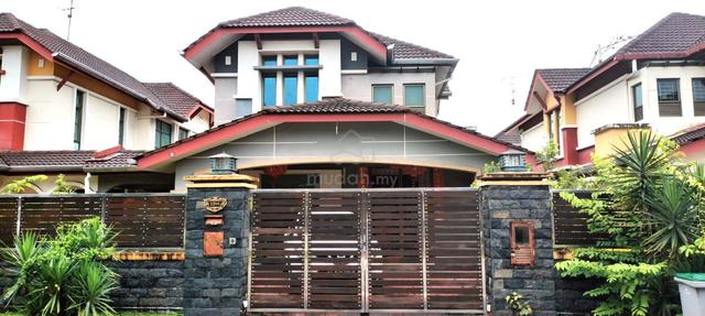 austin perdana Bungalow house fully furnished for rent 1