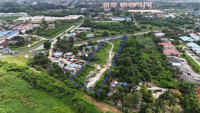 Development land at Bukit Lanchong Near to Putra Heights 1